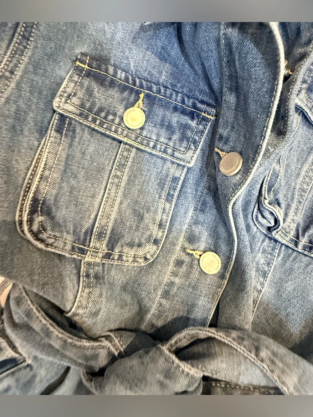 Blank NYC Left on Read Denim Utility Belted Jacket - Light Blue NWT Size Medium